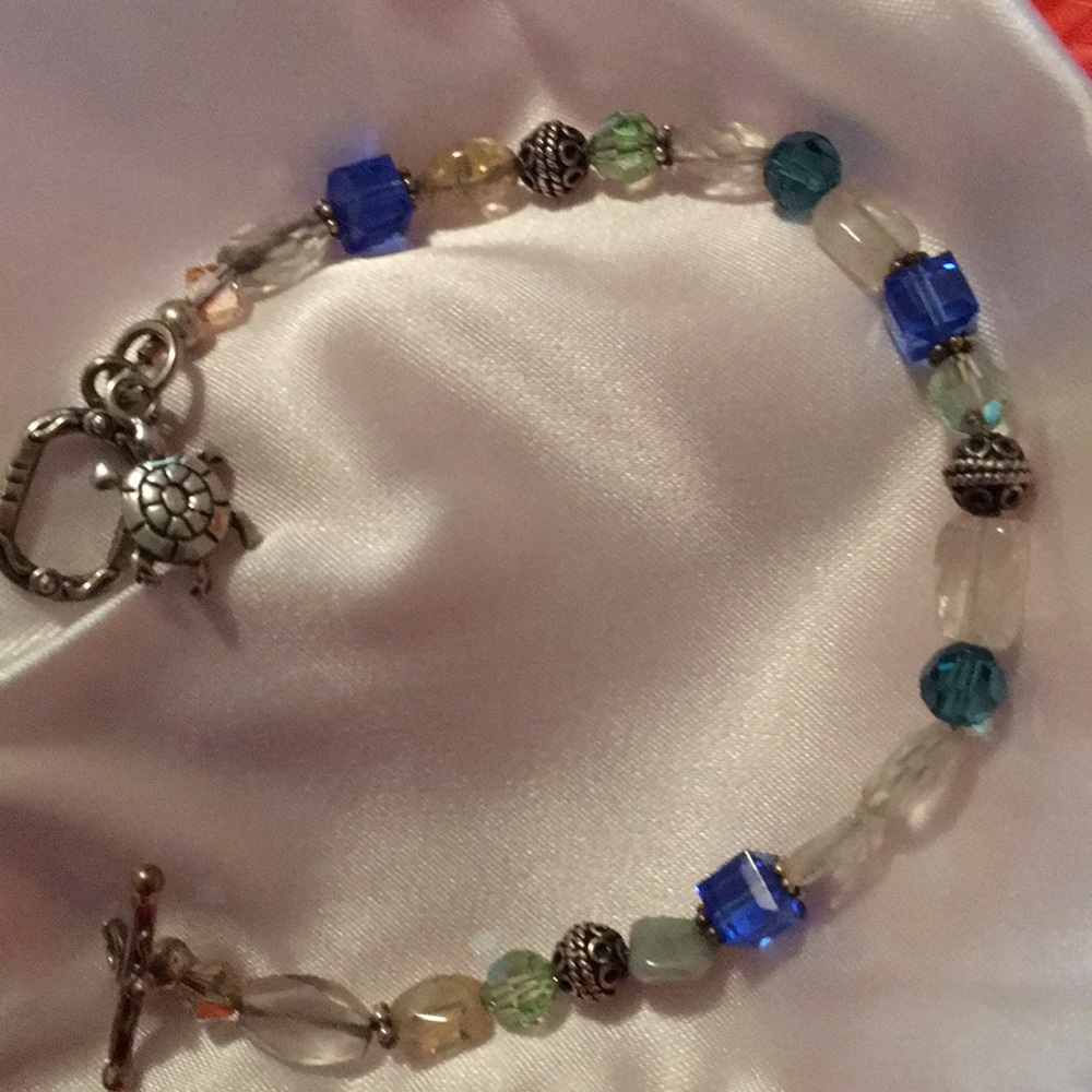 Sterling beaded bracelet silver clasp